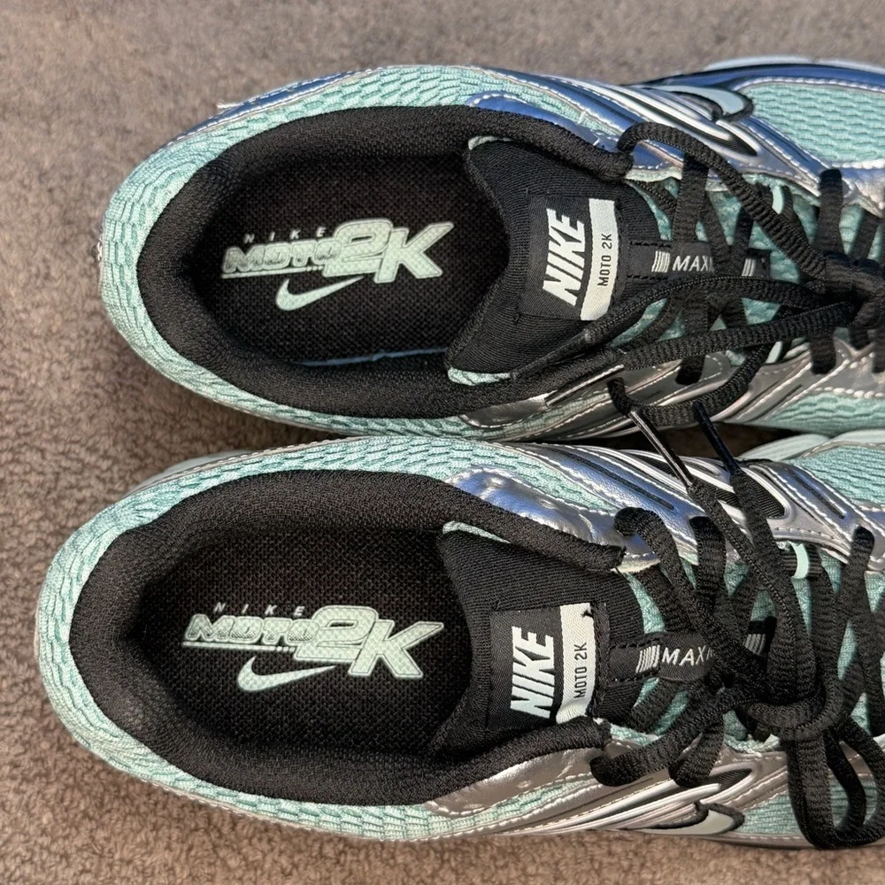 Nike moto2k
Cannon green haze
Brand new - Picture 6 of 9